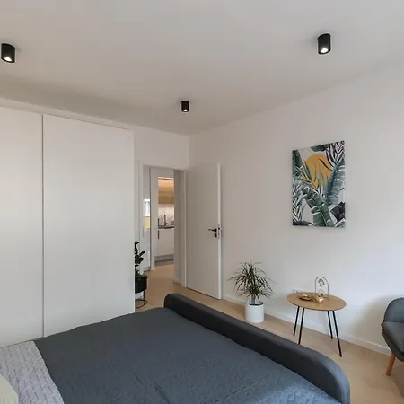 Gems Of - Tiger Eye Apartment *