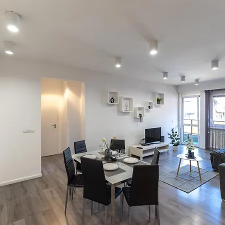 Gems Of - Tiger Eye Apartman *