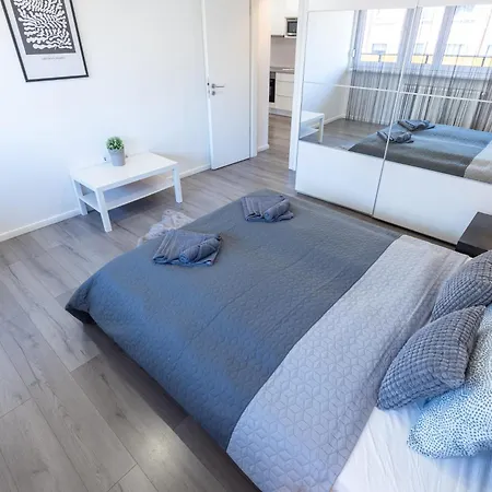 Apartman Gems Of - Tiger Eye